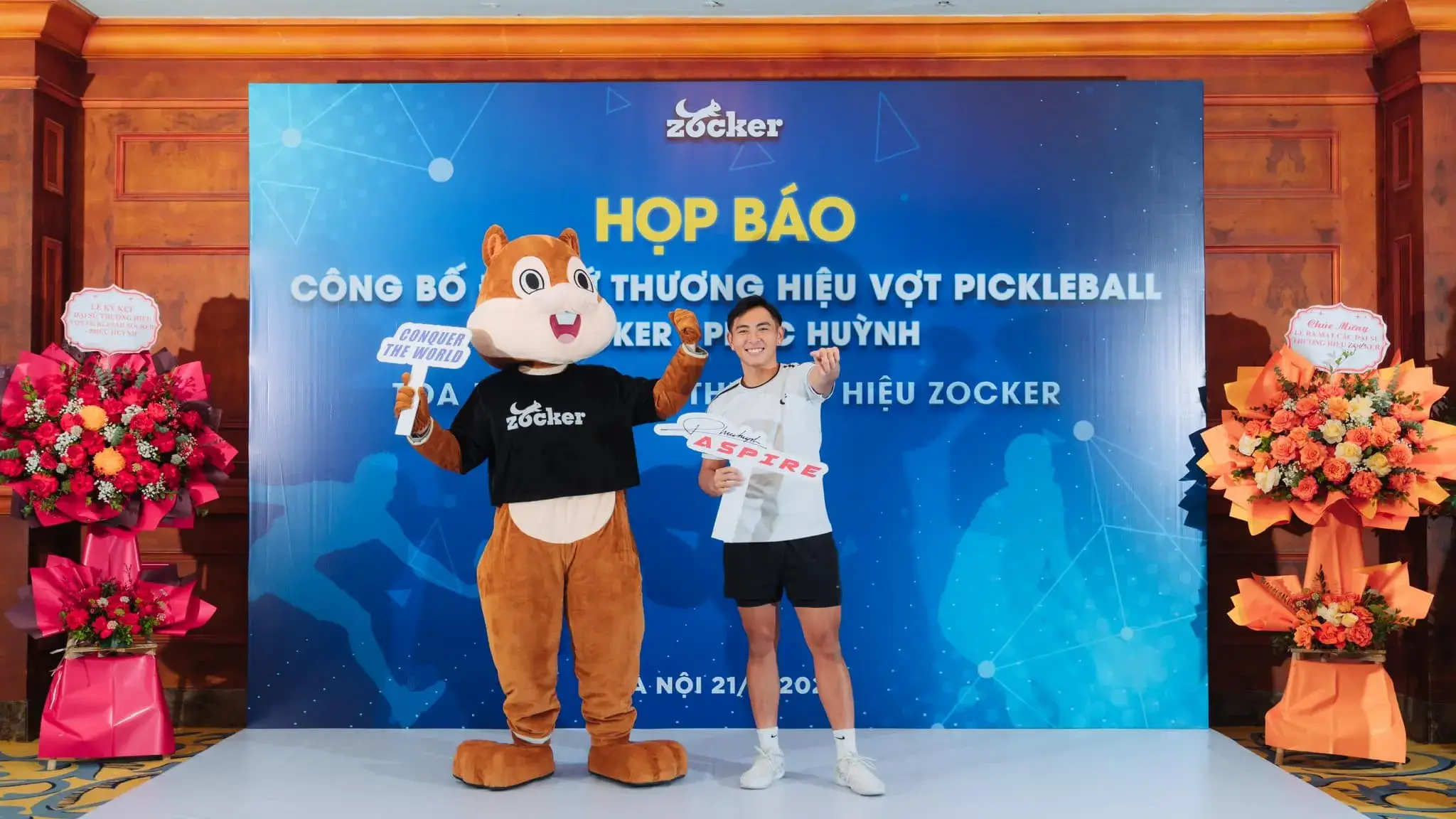 Zocker-Phuc-Huynh-ky-ket-3